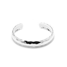 Load image into Gallery viewer, Luxury Hammered 925 sterling silver cuff/bangle