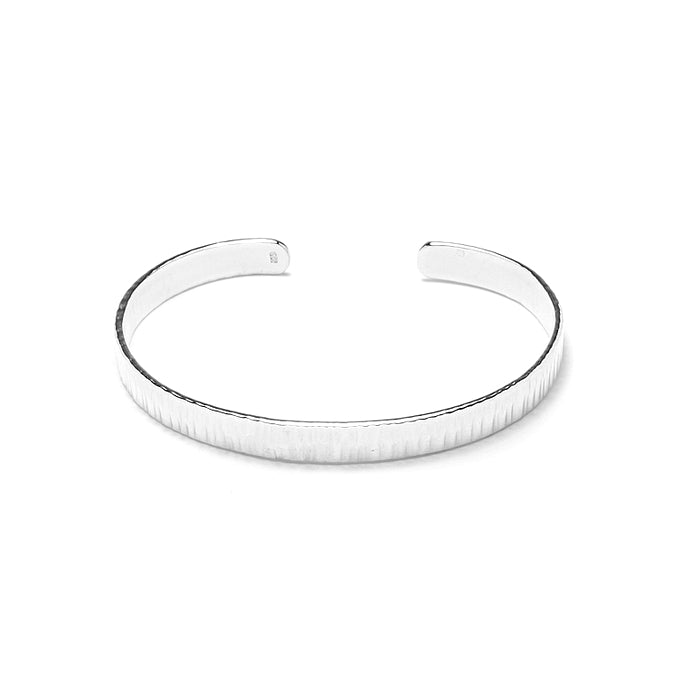 Luxury 925 sterling silver hammered bangle/cuff