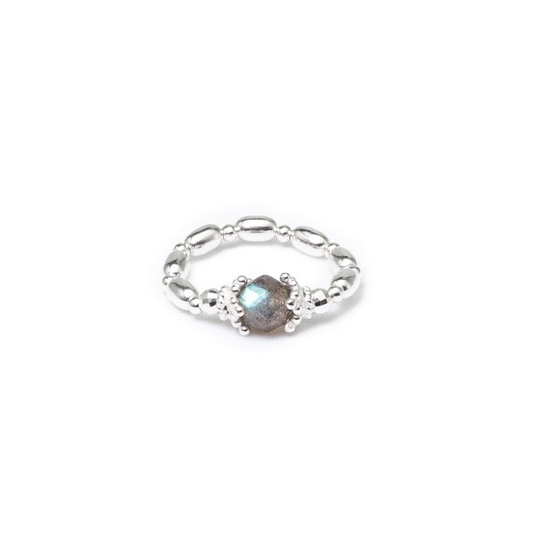 Virgo stacking ring with Labradorite gemstone